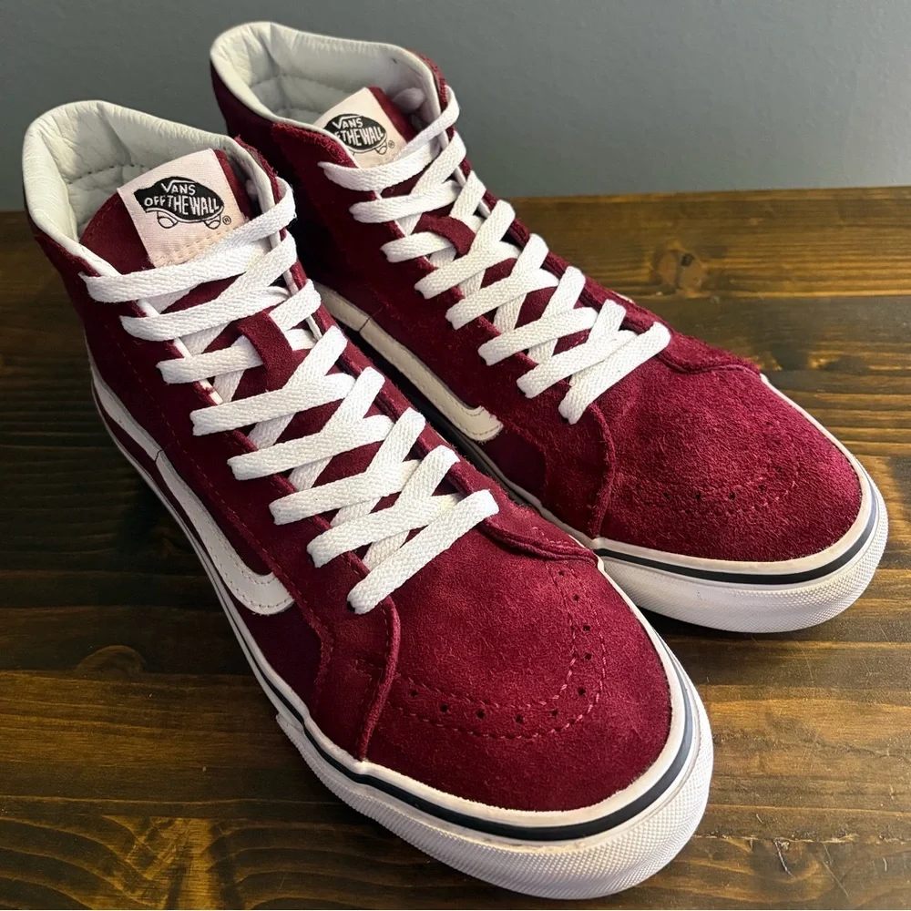 Vans SK8-HI Men's High-Top Sneakers - Burgundy and White Men’s 8.5 Women’s 10